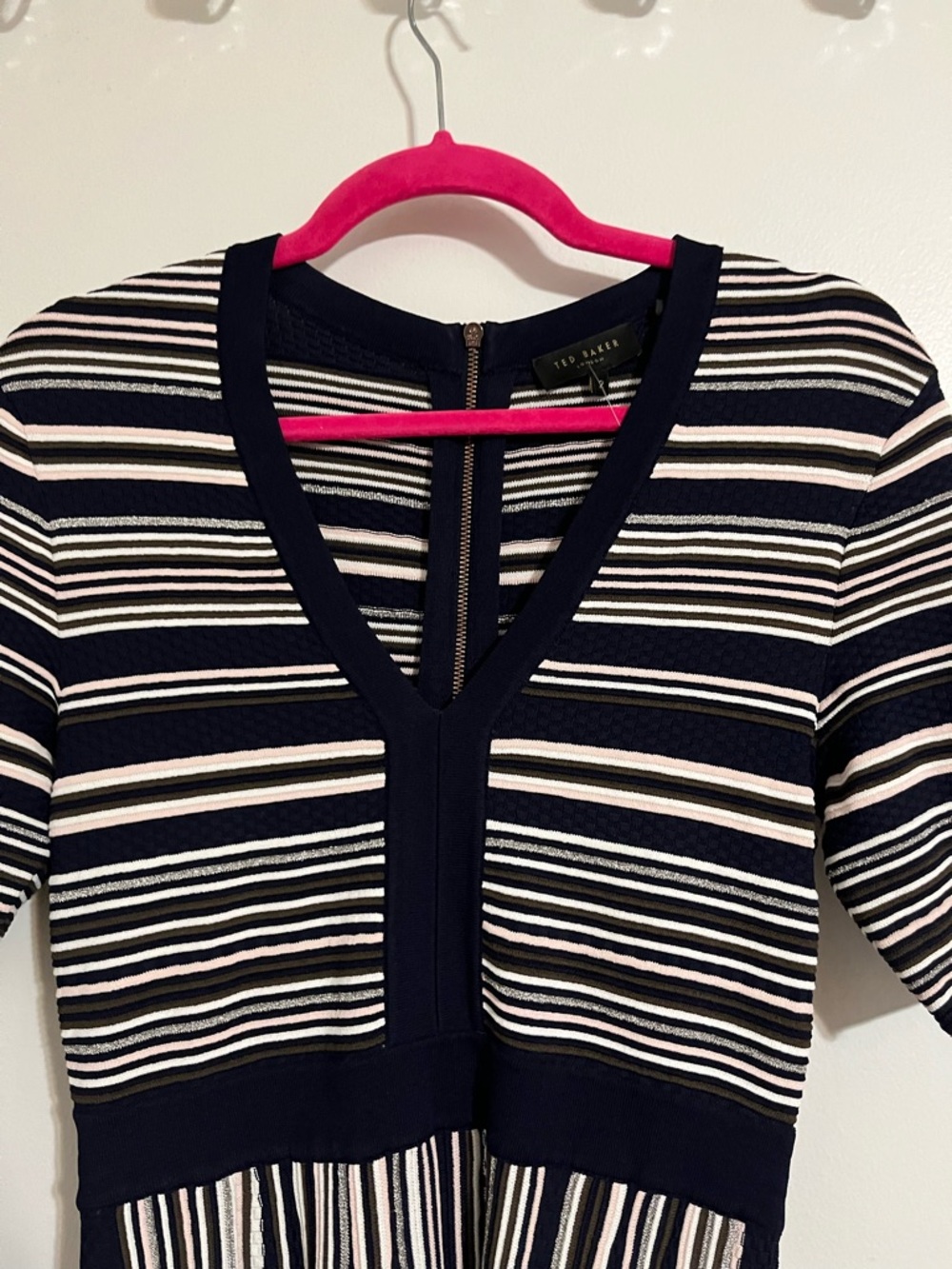 Ted Baker Meemeei Striped Skater Dress, size 2. - Picture 5 of 7